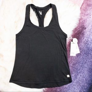 Vuori Women’s Lux Performance Tank Top Black XL